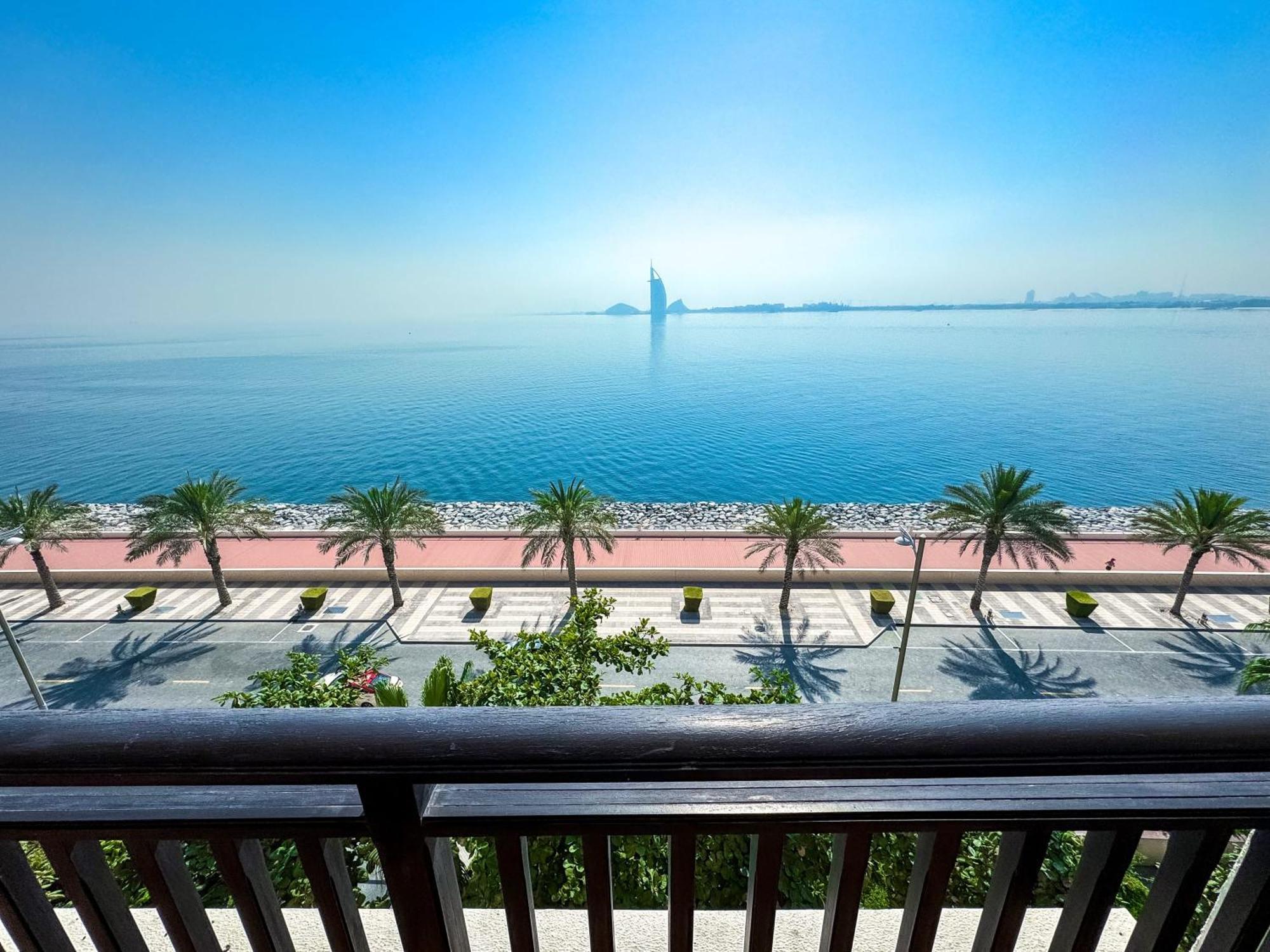 Upgraded Gorgeous 1br At 5 Star * دبي